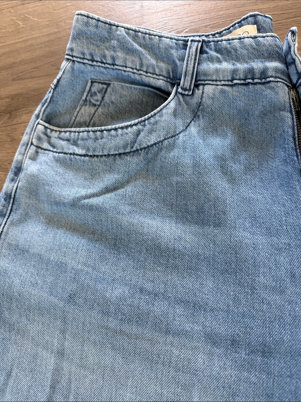 Pilcro Wide-Leg Light Blue Denim Jeans - Picture 2 of 7